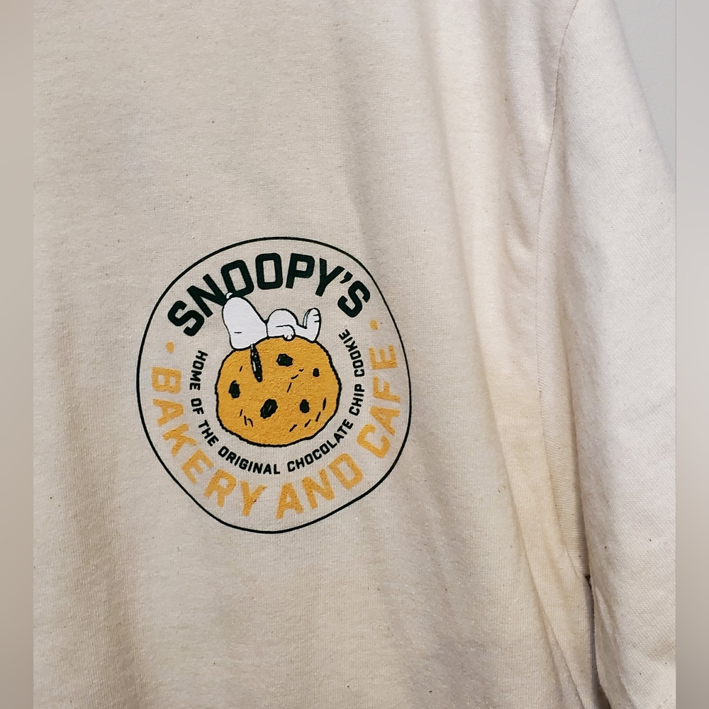 180. NWOT - Peanuts Snoopy's Cafe T-Shirt - Picture 2 of 4